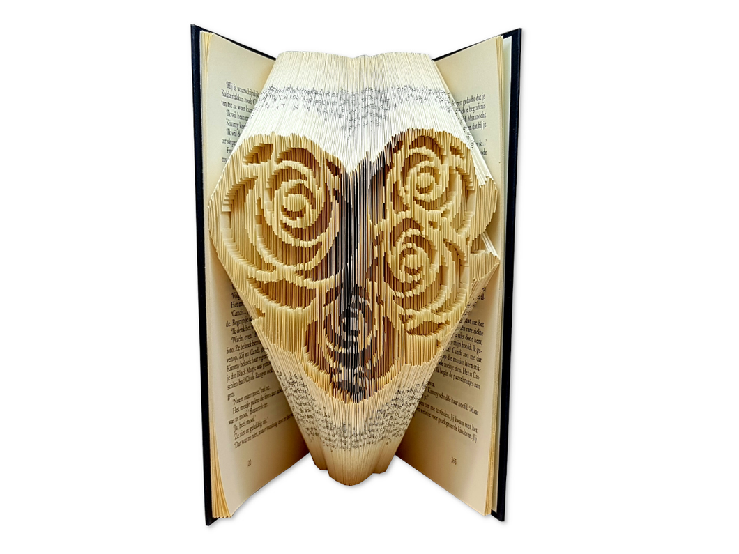 Roses in a heart - Book folding pattern
