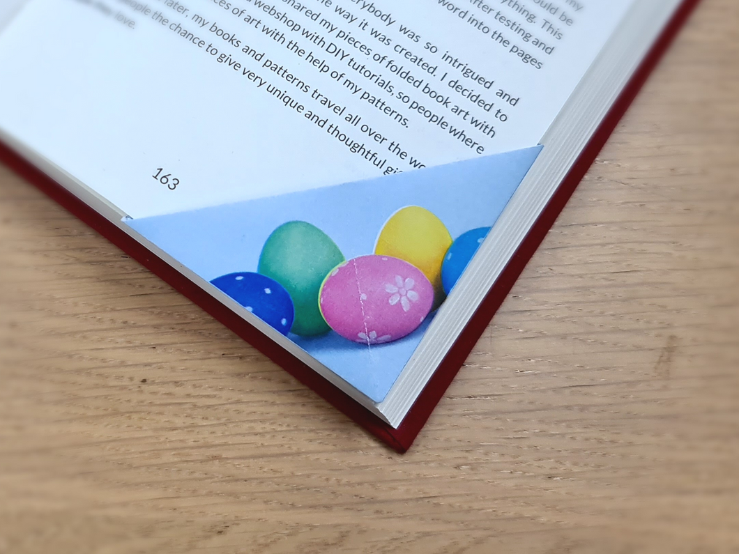 DIY Bookmark Easter Eggs